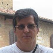 Ingegnere elettronico (vecchio ordinamento) laureato al Politecnico di Torino